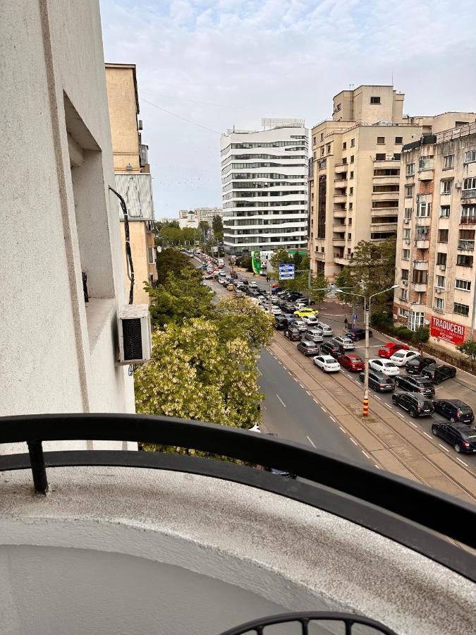 Eva Studio Apartment Bukares Bagian luar foto